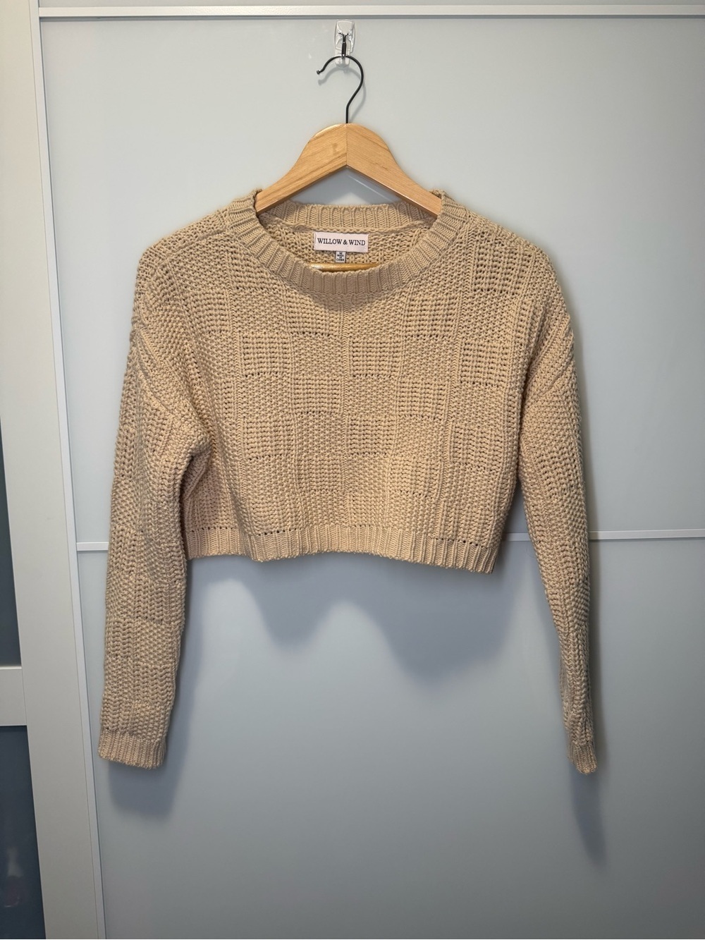 Willow & Wind Beige Cropped Knit Sweater